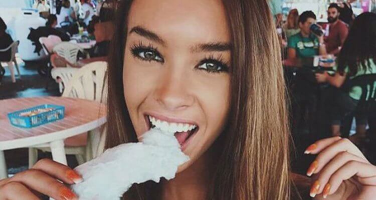 A Dose of Hotness Because Weekends Go Better with Hotness (30 Photos) 1