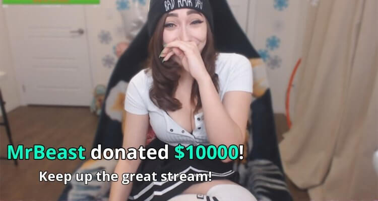 Dude Donates Hard Cash to Random Female Twitch Players To Show his Respect to All Women 1